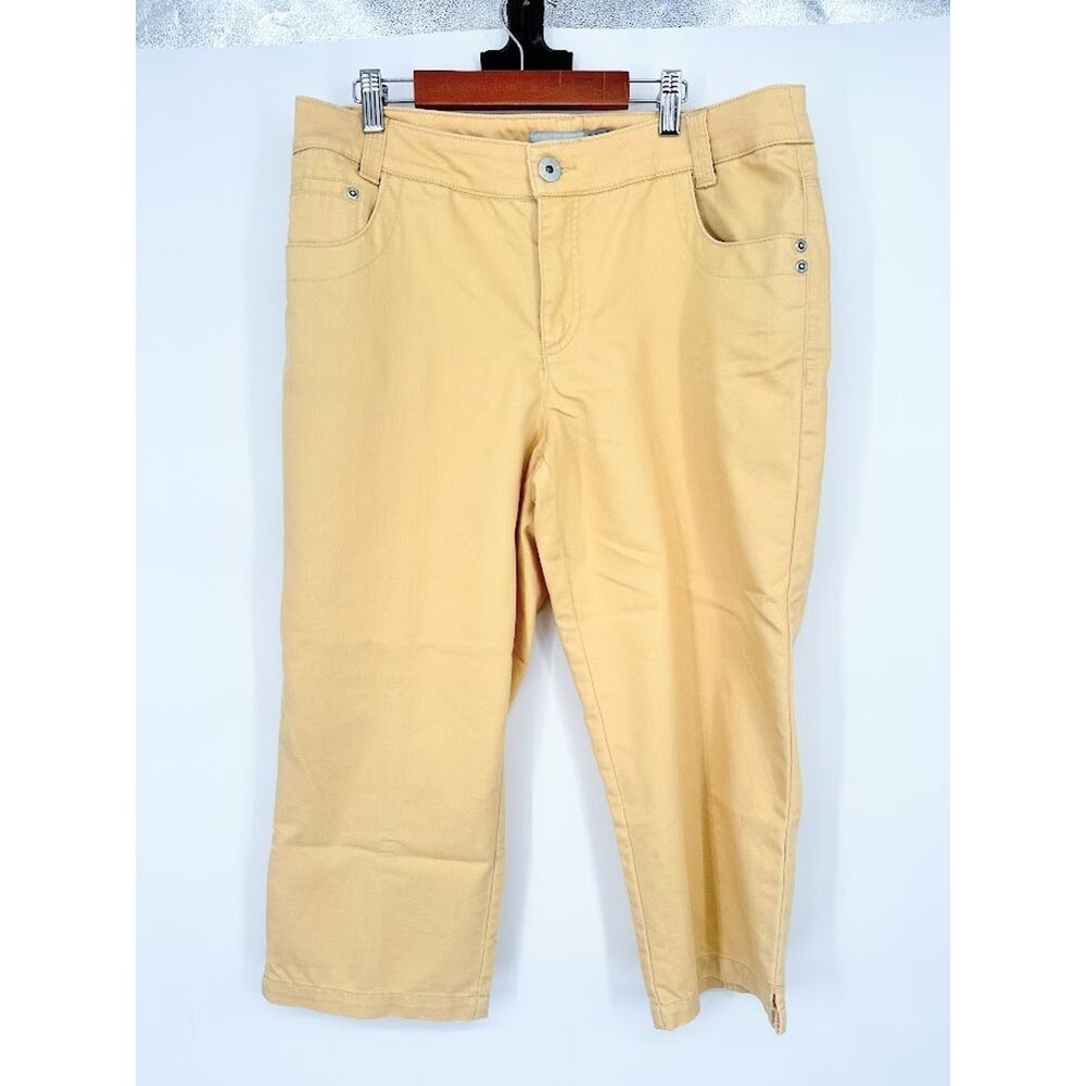 Chico's Platinum Denim Ultimate Fit Crop Capri Pants Size 2 Large 12/14 Yellow